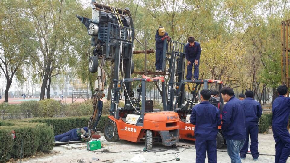 变形金刚—探险者诞生啦